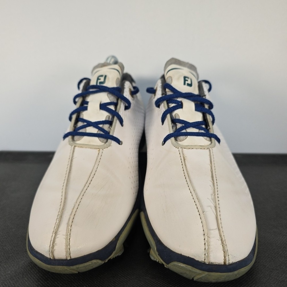 FootJoy FJ Kids Junior DNA Golf Shoes 45023 White/Navy Blue/Gray Youth Size 5M‎